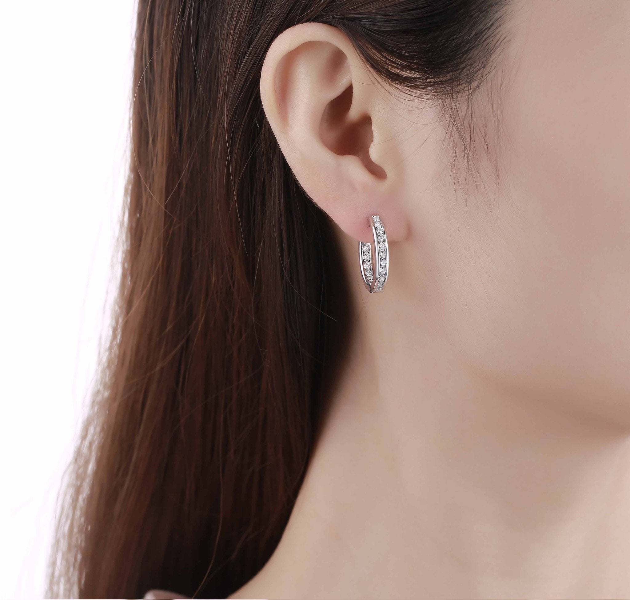 Smiling Rocks Lab Grown Diamond Essentials Long Hoop Earrings in 10K 1.17ctw White Gold 