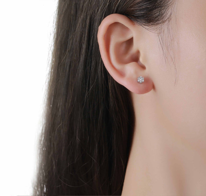 Smiling Rocks Lab Grown Diamond Essentials Cluster Flower Earrings in 10K 0.26ctw White Gold 