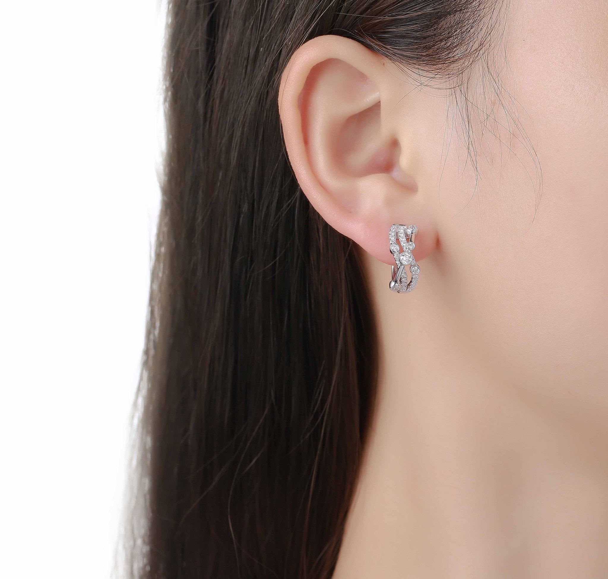 Smiling Rocks Lab grown diamond Bubbly Criss Cross Hoop Earrings in 10K 0.83ctw White Gold