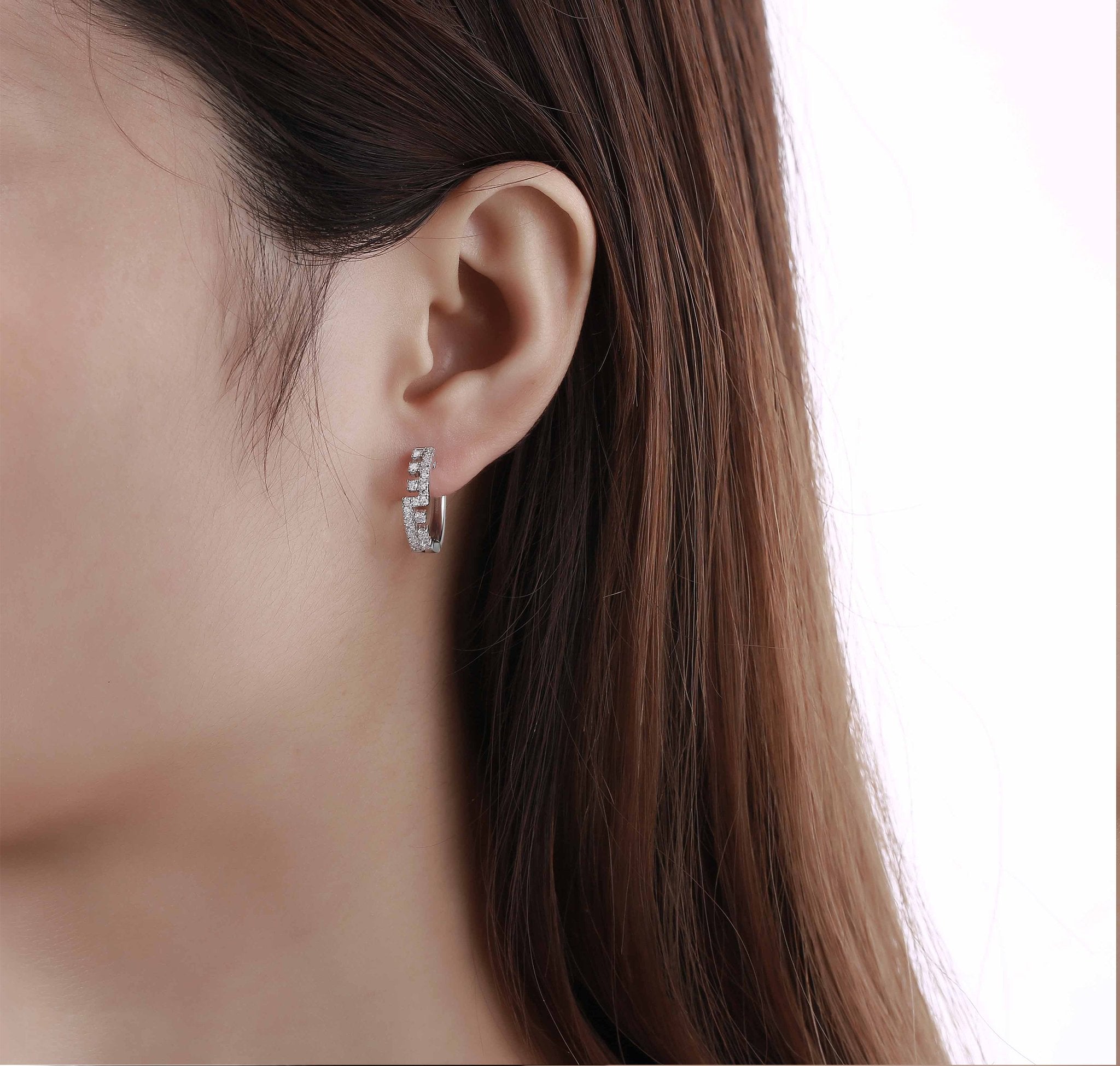 Smiling Rocks Lab Grown Diamond Drizzle Bar Hoop Earrings in 10k 0.52ctw White Gold