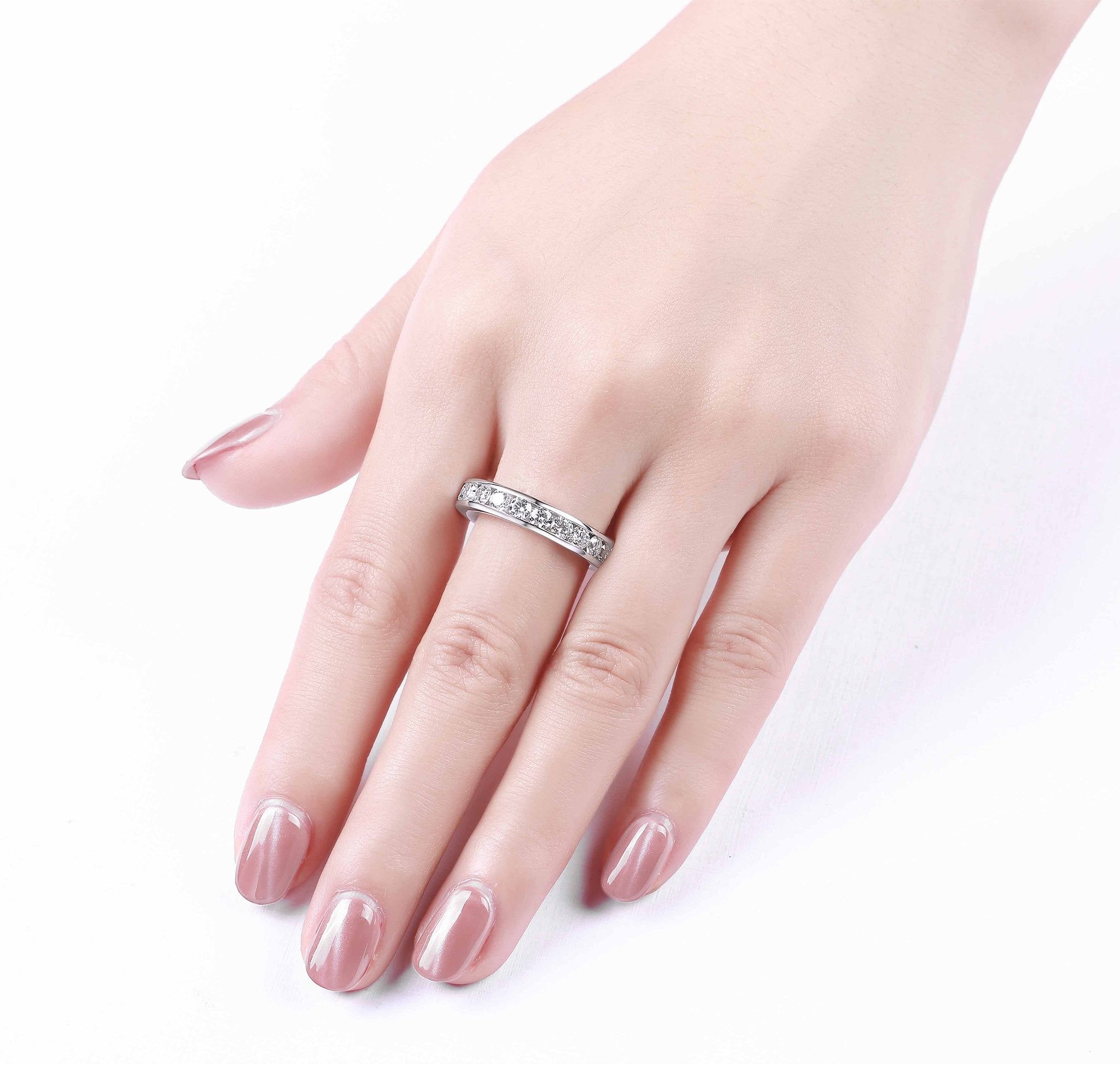 Smiling Rocks Lab Grown Diamond Essentials Half Eternity Ring in 10K 1.5ctw White Gold 